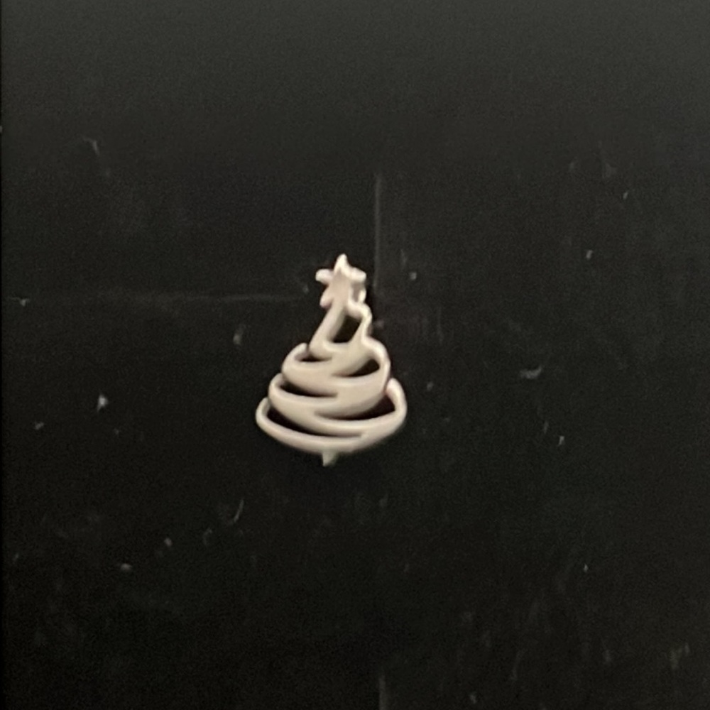 NWT 2 for $5 CHRISTMAS TREE REINDEER STUD EARRINGS B22 - Picture 4 of 6